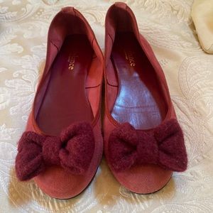 Sundance Suede flats w/boiled wool bow